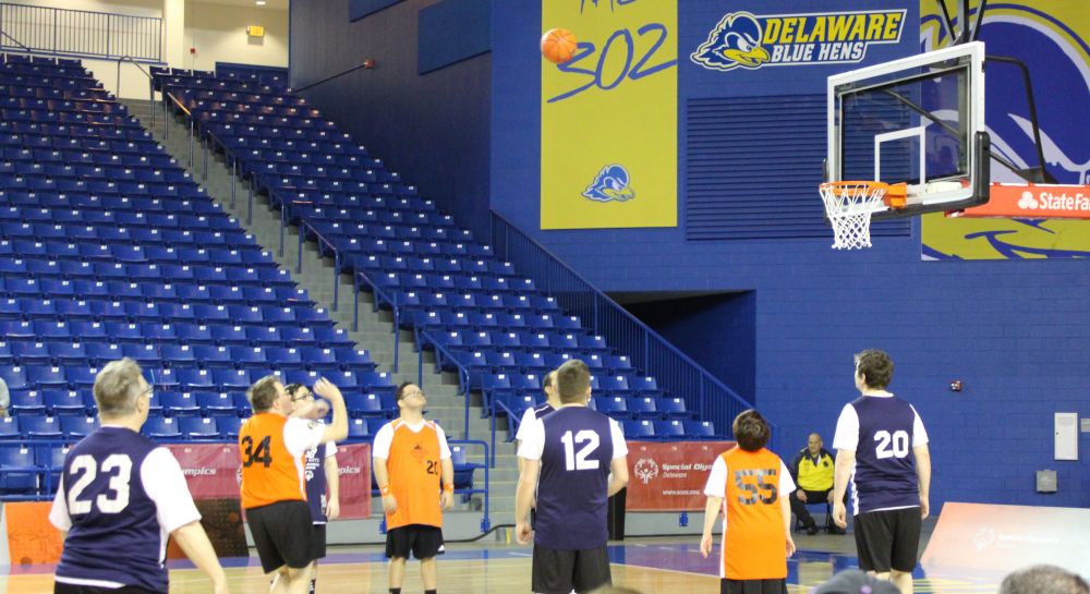 DE Special Olympics basketball