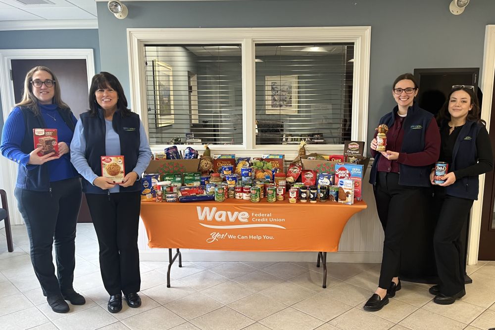 People with food donations