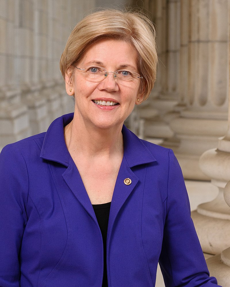portrait of Senator Elizabeth Warren 